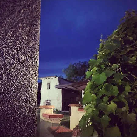 Franca Casa Immersa Nel Verde * Villa d'Aiano