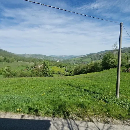 Franca Casa Immersa Nel Verde * Villa d'Aiano