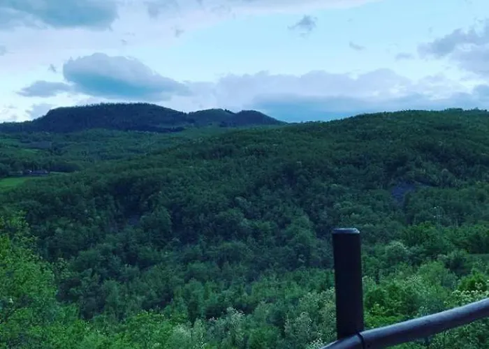 Franca Casa Immersa Nel Verde Dom wakacyjny Villa d'Aiano