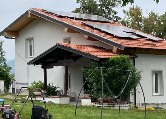 Franca Casa Immersa Nel Verde