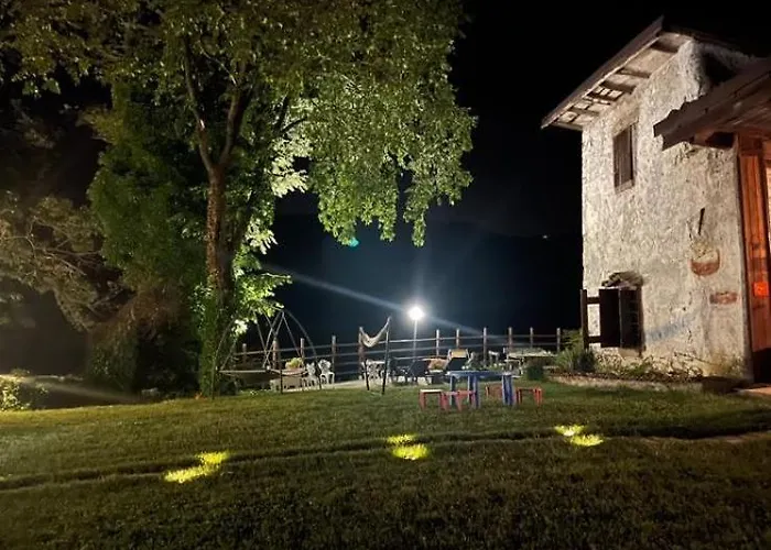 Franca Casa Immersa Nel Verde *