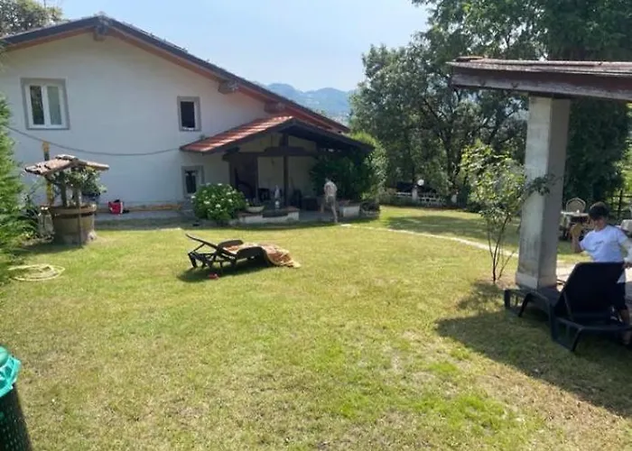 Franca Casa Immersa Nel Verde *